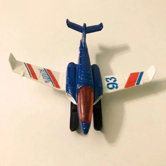 Lot of 2 Matchbox Skybuster Gee Bee Sportster  and Snow Explorer - Picture 8 of 16